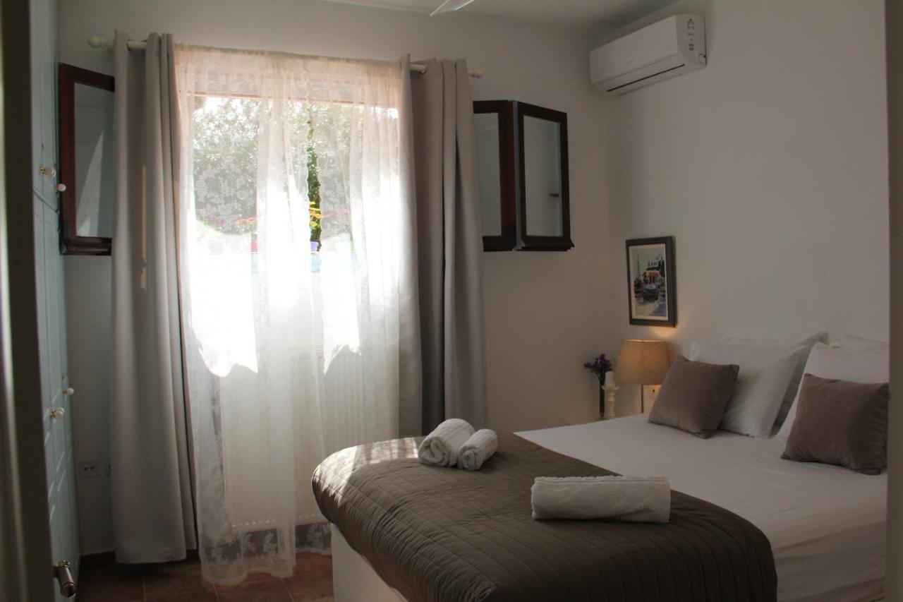 Alekos Beach Houses-Alekos Beach Complex Lixouri Buitenkant foto